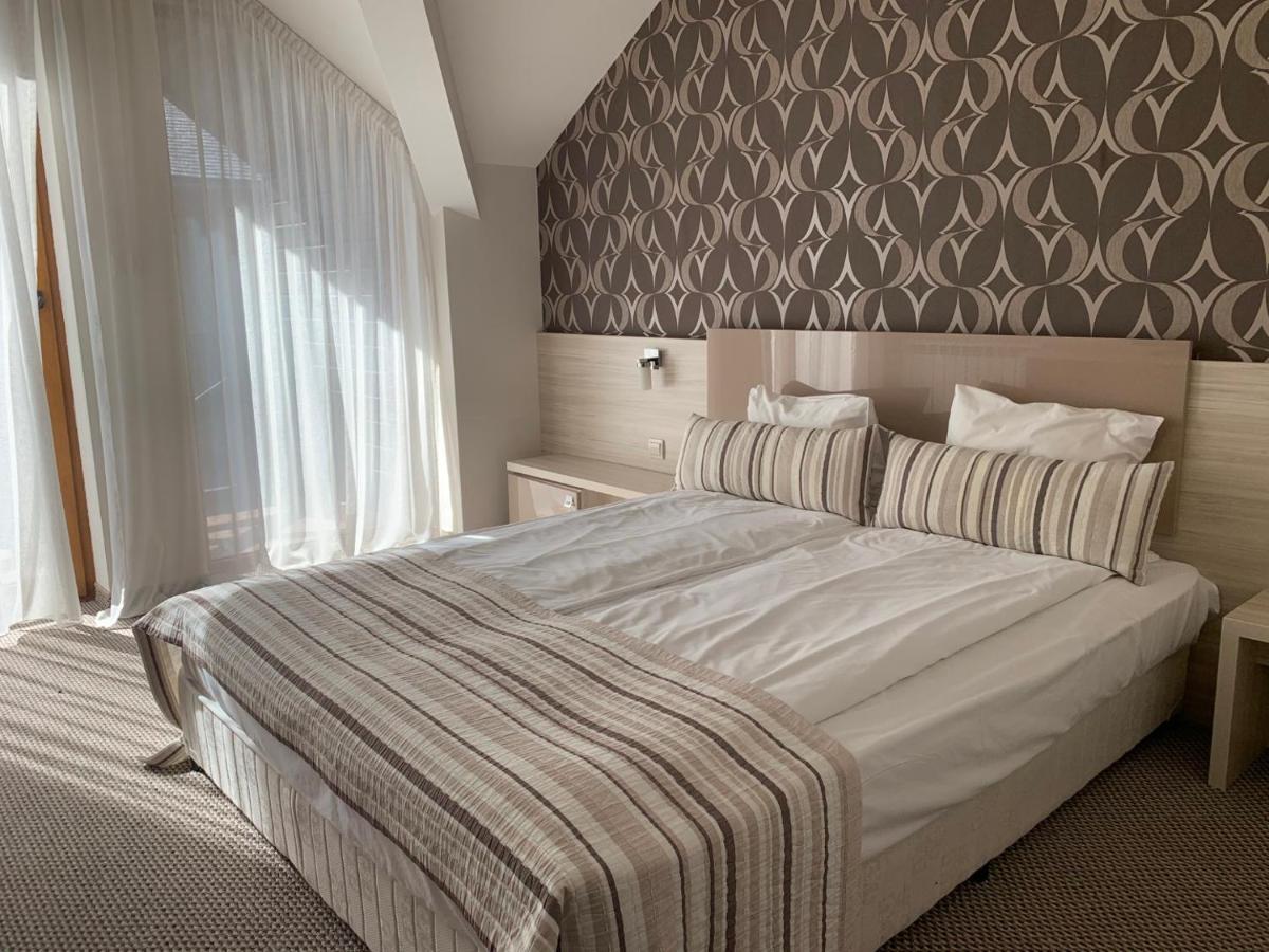 Stayinn Granat Apartments - Next To Gondola Lift Банско Экстерьер фото